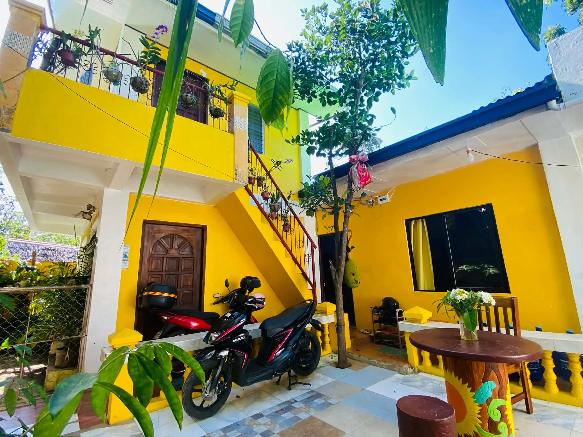 Resente Residence